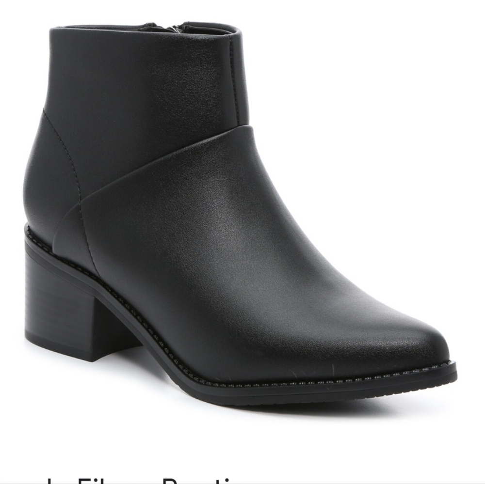 Blondo Eileen Black Bootie